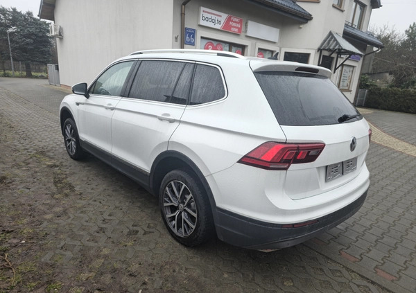 Volkswagen Tiguan Allspace cena 74900 przebieg: 128000, rok produkcji 2021 z Nasielsk małe 56